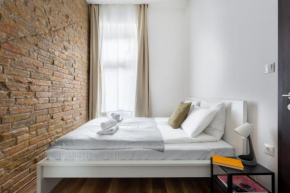 New, centrally located, but quiet 4 sleeper Budapest